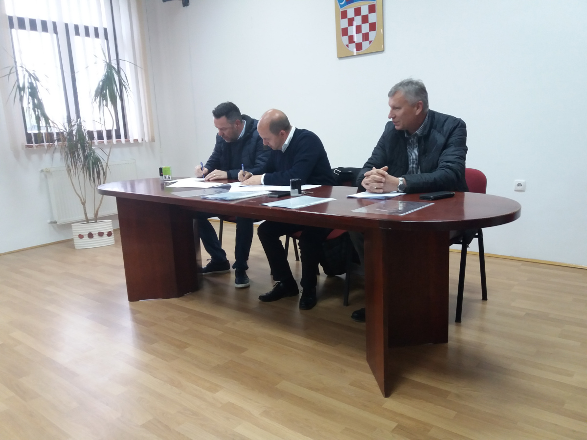 OPĆINA SVETI MARTIN NA MURI Potpisan ugovor o sufinanciranju projekata udruga od interesa za opće dobro OPĆINA SVETI MARTIN NA MURI Potpisan ugovor o sufinanciranju projekata udruga od interesa za opće dobro