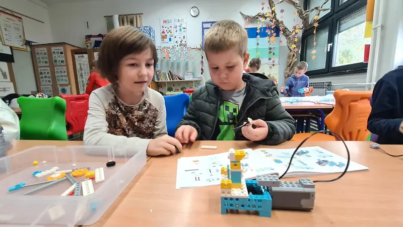 2 STEM RADIONICA SMND (2)