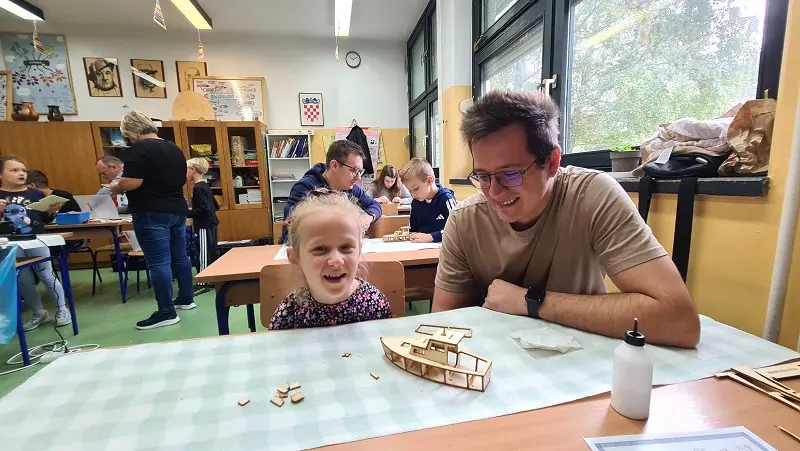 2 STEM RADIONICA SMND (6)