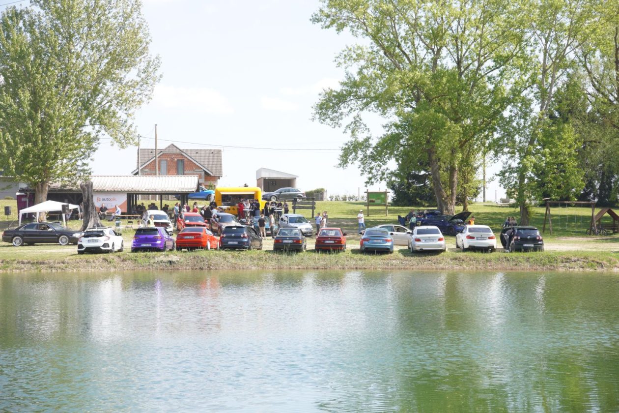 2. Carshow Podbrest Autoklub Apex (31)