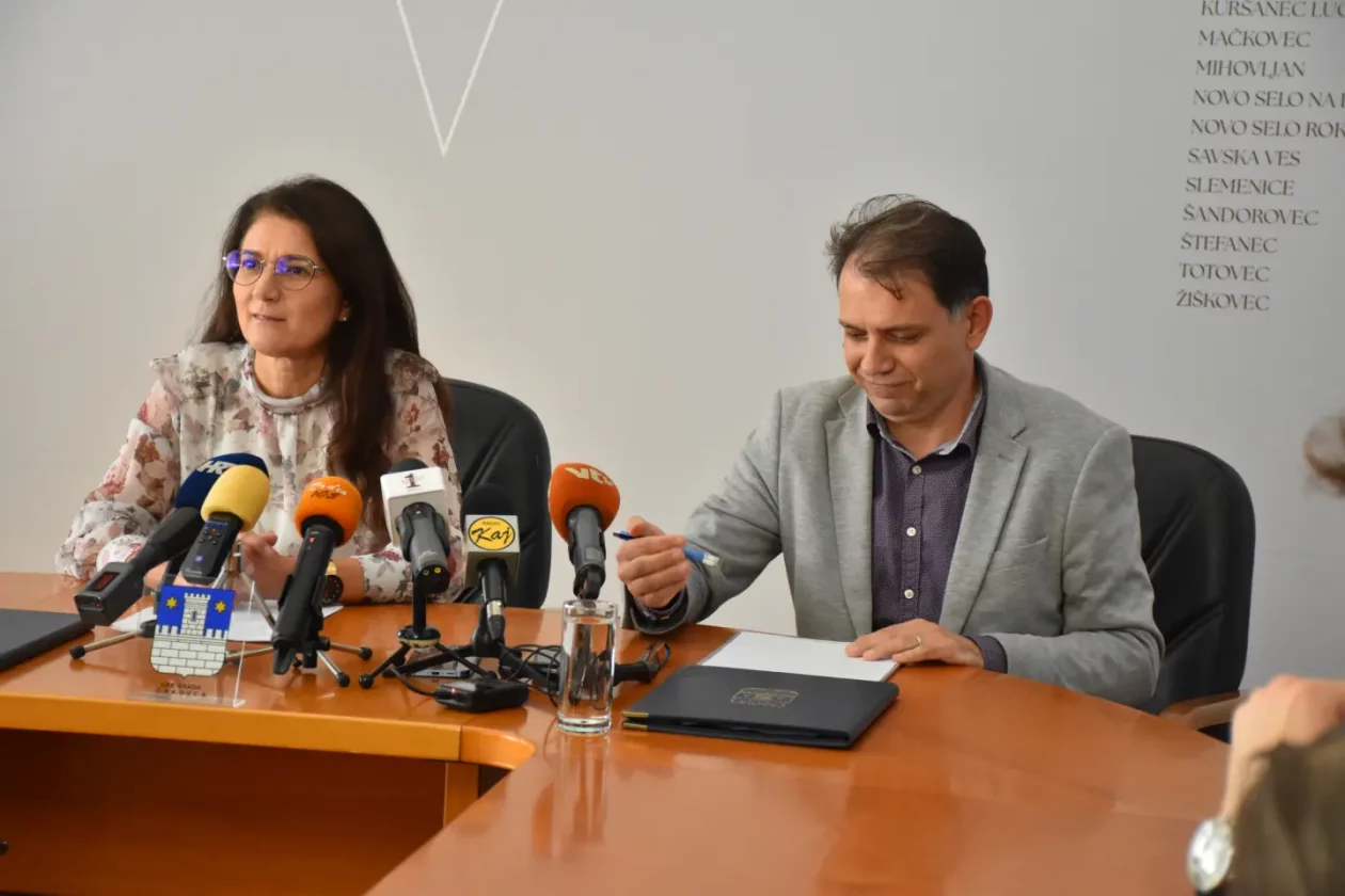 2. Osnovna škola, Čakovec, Grad Čakovec (2) 2. Osnovna škola, Čakovec, Grad Čakovec (2)