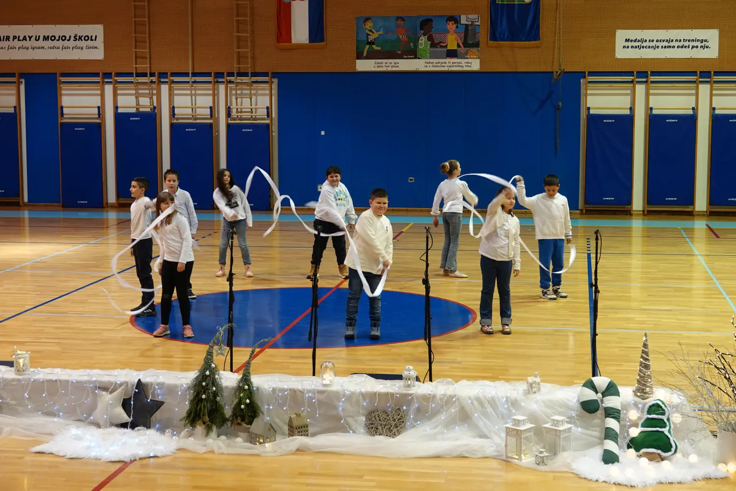 2024_12_05_DSC-RX10M4_0213 4 razred 2024_12_05_DSC-RX10M4_0213 4 razred