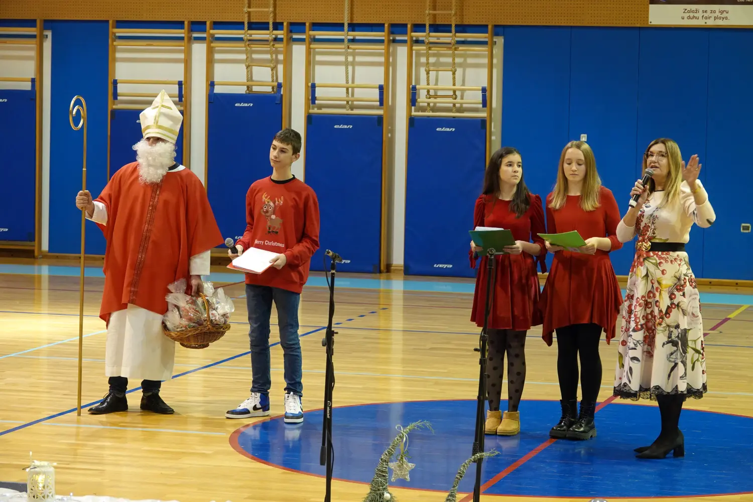 2024_12_05_DSC-RX10M4_0435 sveti nikola voditelji jelena 2024_12_05_DSC-RX10M4_0435 sveti nikola voditelji jelena