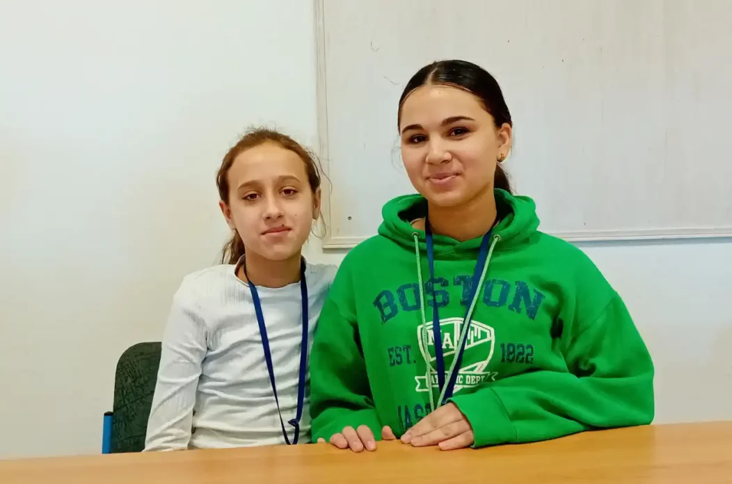 Karolina Ignac (11) i Ivona Ignac (12) Karolina Ignac (11) i Ivona Ignac (12)