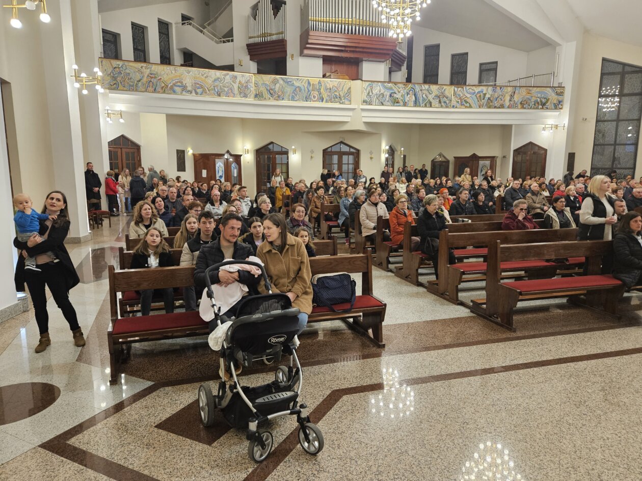 20250322_190219 20250322_190219