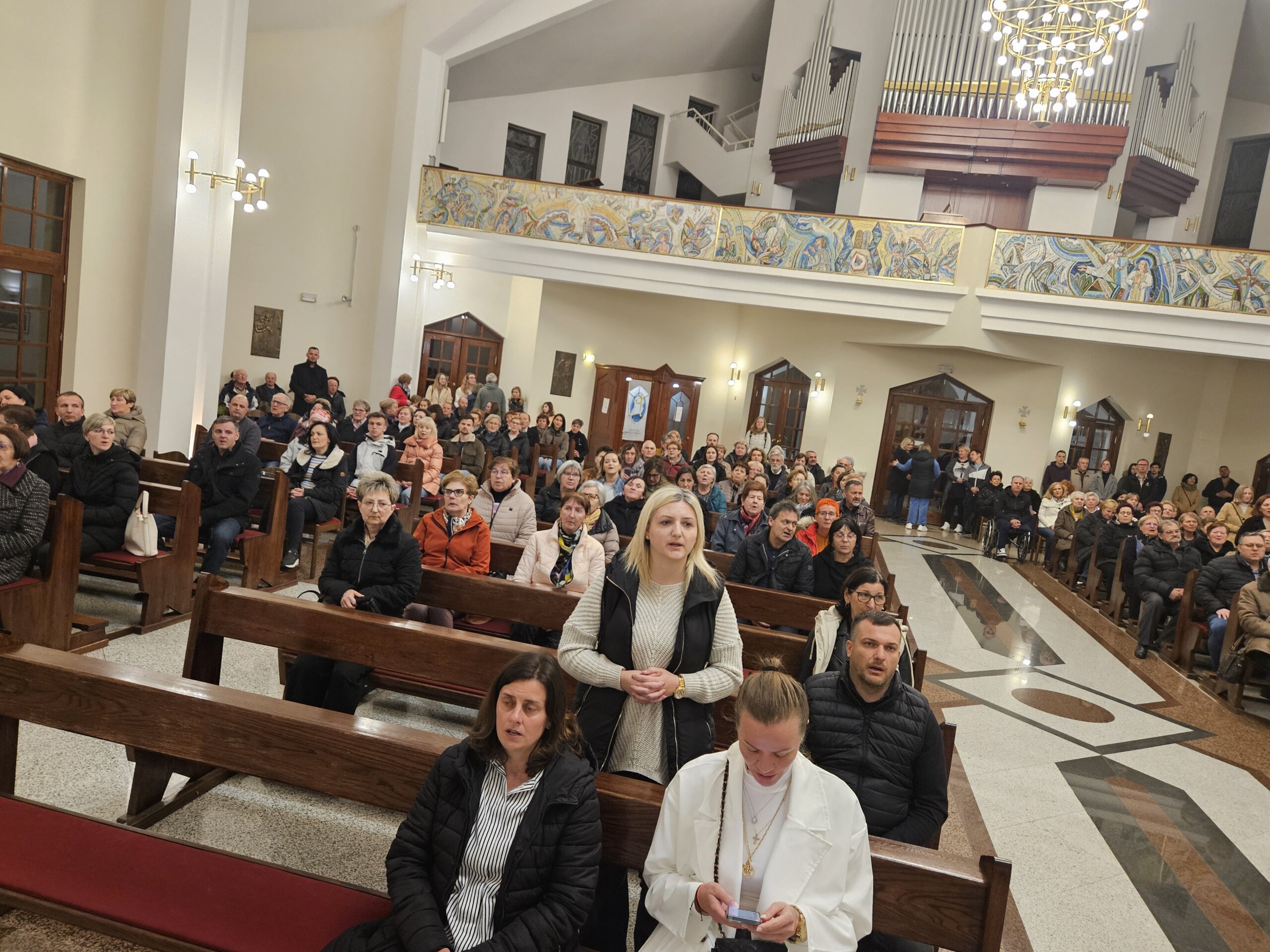 20250322_190236 20250322_190236