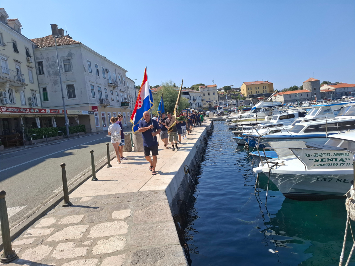 Studijsko putovanje VRO "Oluja"