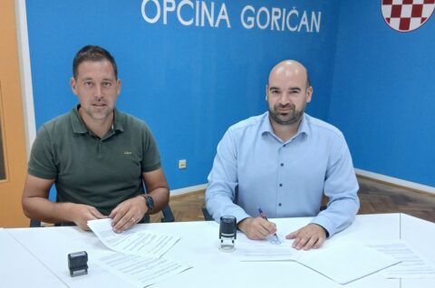 20250910_074248-6767