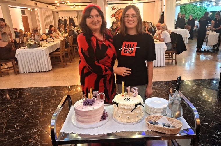 20251121_220855(1) 20251121_220855(1)