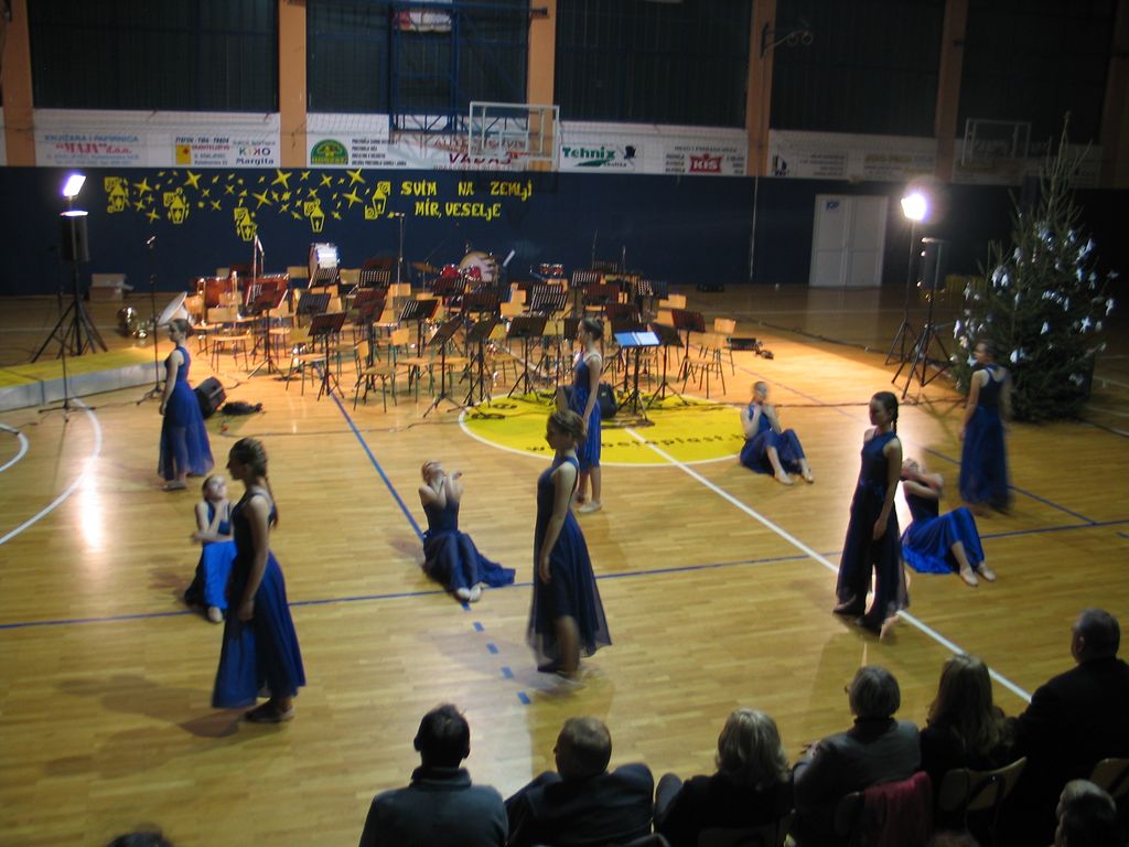 bozicnisajam04210601