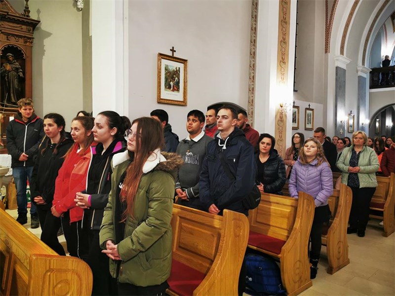 Svetom misom u Belici završio prvi dan Križnog puta mladih Varaždinske biskupije