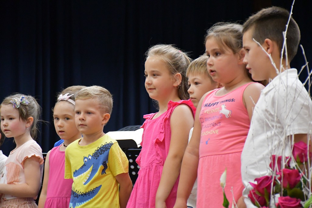 SVEČANA SJEDNICA Zahvalnice općine primili NK BSK Belica, KUD Belica i Udruga žena Belica SVEČANA SJEDNICA Zahvalnice općine primili NK BSK Belica, KUD Belica i Udruga žena Belica