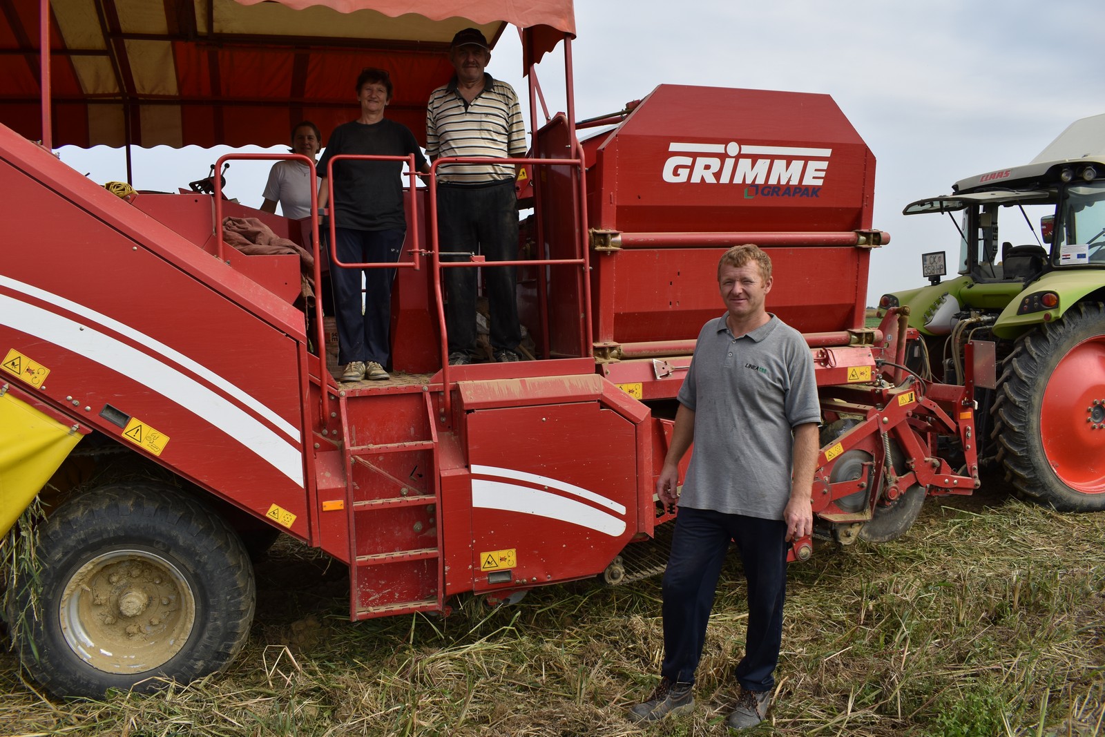 BERBA KRUMPIRA NA POLJIMA OBITELJI DRK Urod ispod prosjeka