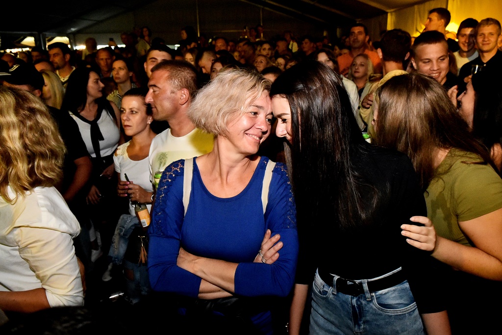 Image 5462304 (auto)