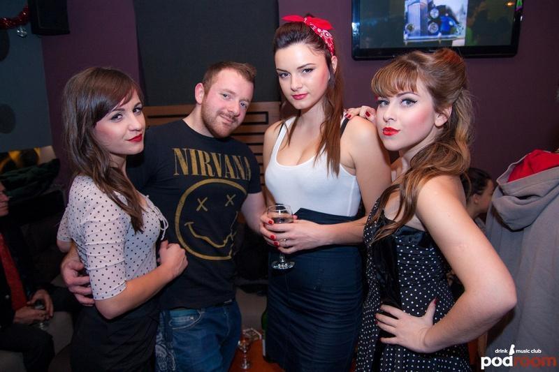 slika0007 Podroom (Petak, 7.12. – Trash & Burn Pin-up Calendar Party – 2. dio)