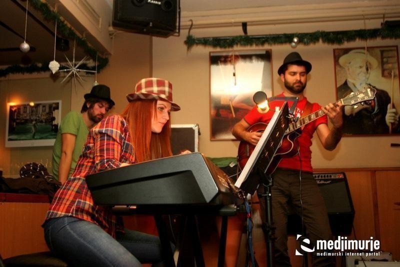 IMG6394 Paladin (Subota, 17.12.2011)