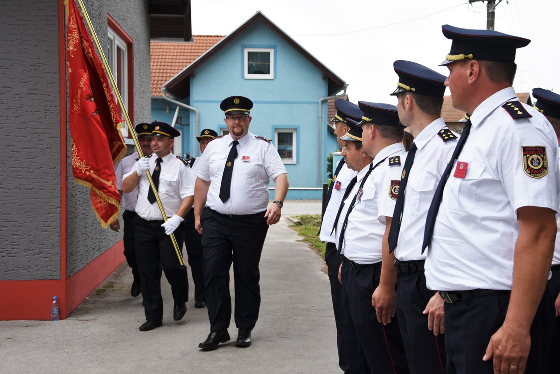 Svečana proslava: Stoti rođendan DVD-a Črečan