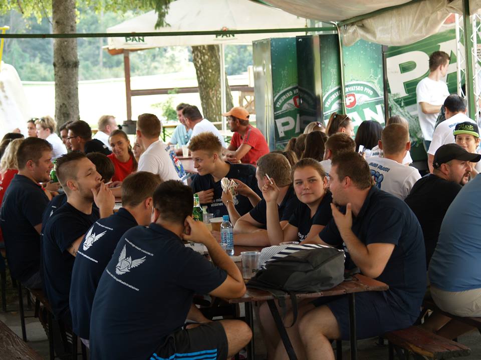 1189617916095951759610263197227