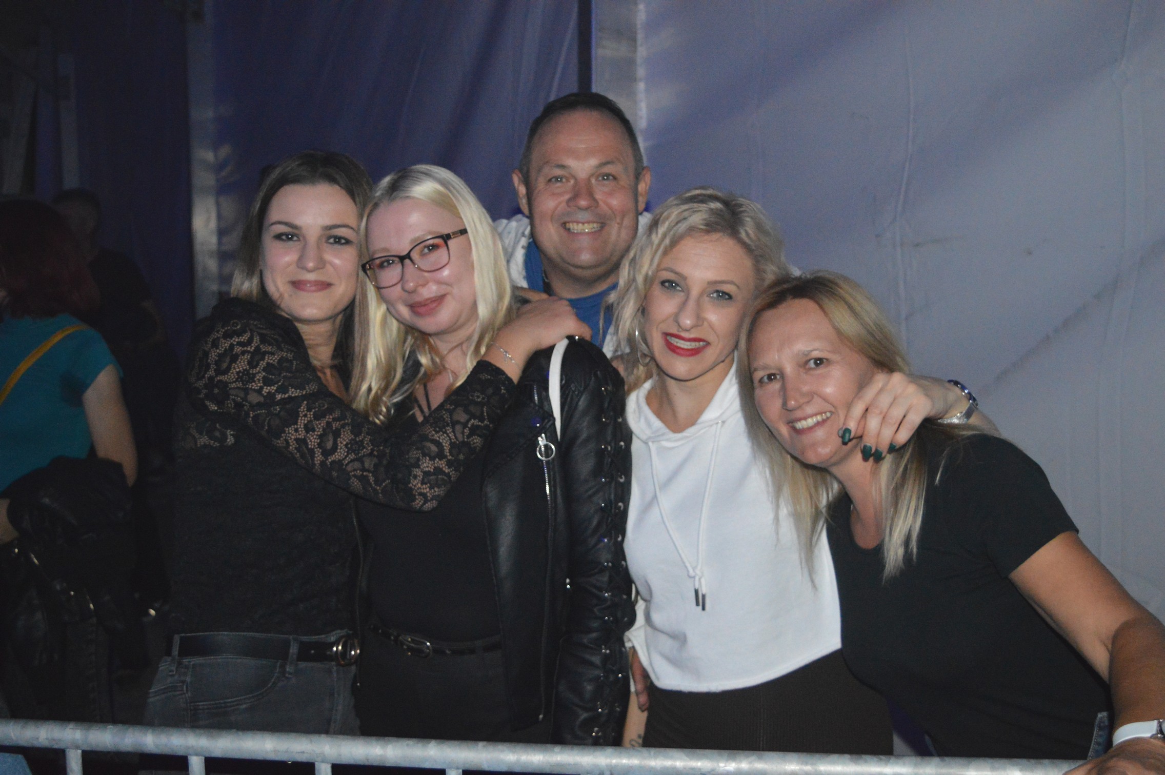 Psihomodo pop i Davor Gobac sjajnim koncertom u Kotoribi zabavili brojnu publiku