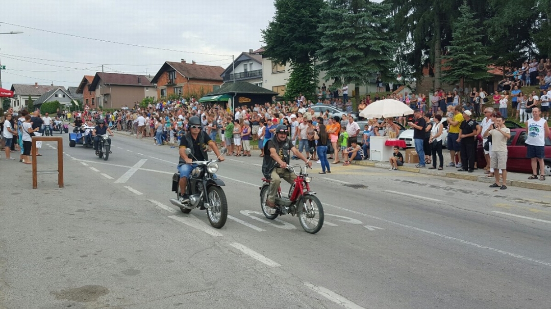 daniturizmasvetimartinnamuri112