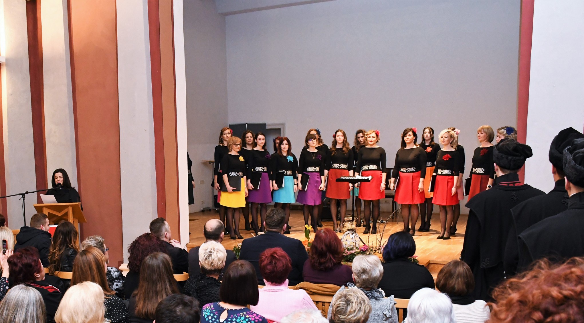 FOTO Članice Ženske vokalne skupine ‘Pučpuljike’ nastupom u Čakovcu oduševile mnogobrojnu publiku