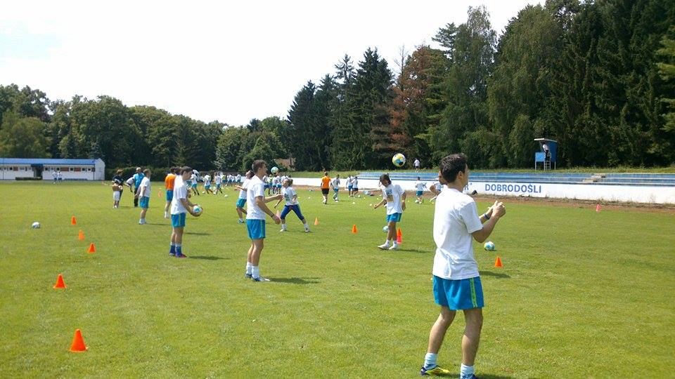 1052800051928437153438512827451