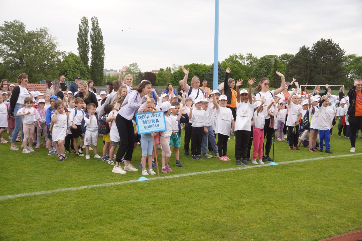 22. olimpijski festival dječjih vrtića (135) 22. olimpijski festival dječjih vrtića (135)