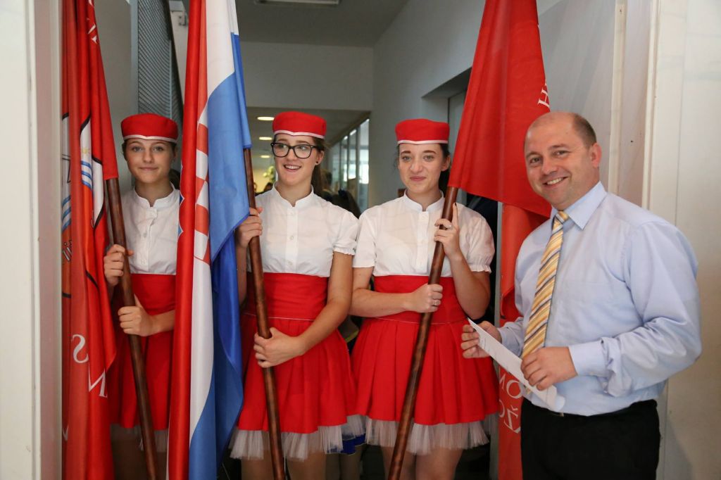 2198183810213080807271794174560