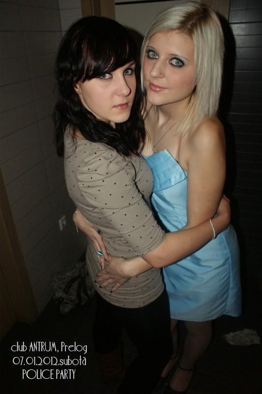 slika0067 Antrum (Subota, 7.1.2012) slika0067 Antrum (Subota, 7.1.2012)