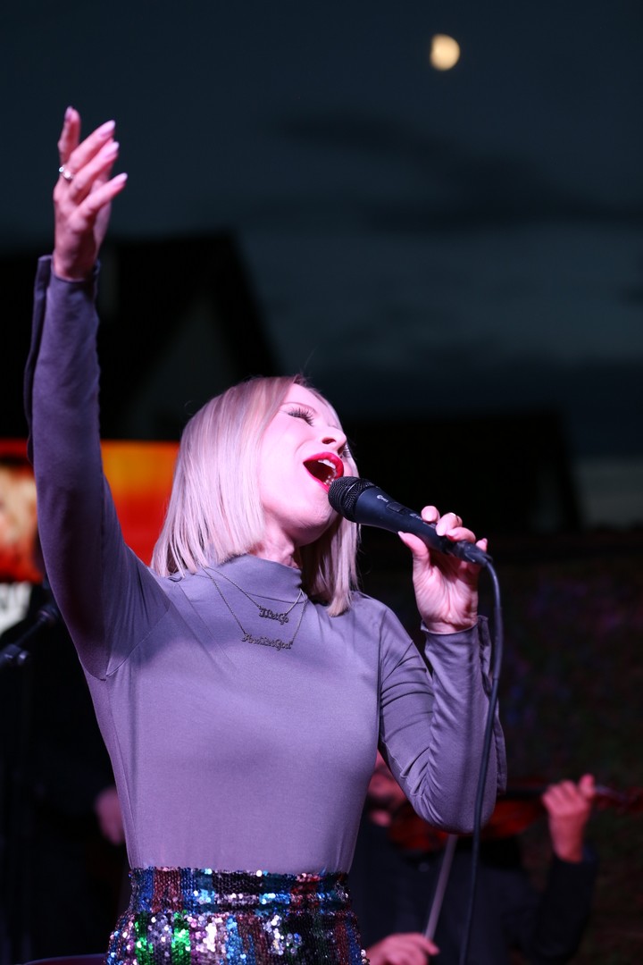 ‘Koncert u tvom domu’: Danijela Martinović zapjevala u Čakovcu!