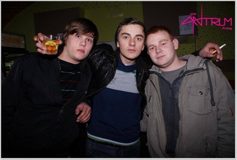 slika0025 Antrum (Petak i subota, 1. i 2.2.2013) slika0025 Antrum (Petak i subota, 1. i 2.2.2013)