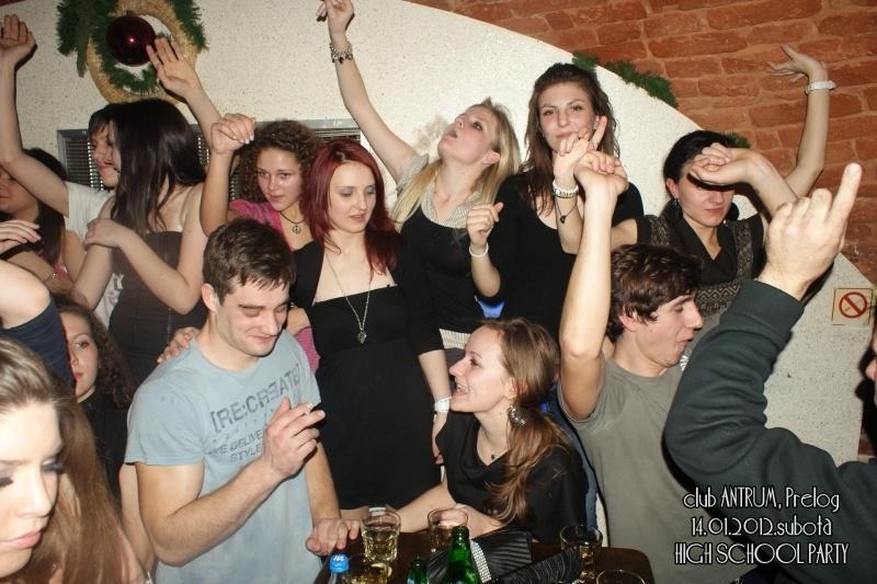 slika0073 Antrum (Subota, 14.1.2012) slika0073 Antrum (Subota, 14.1.2012)