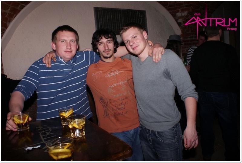 slika0036 Antrum (Petak i subota, 1. i 2.2.2013) slika0036 Antrum (Petak i subota, 1. i 2.2.2013)