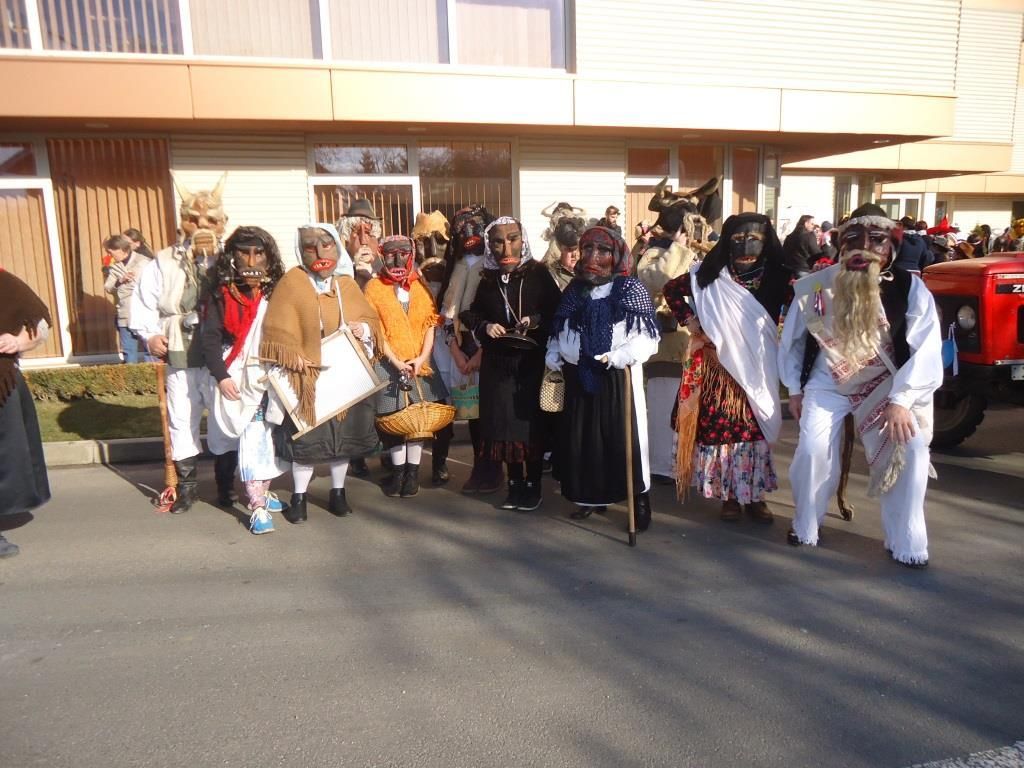 maskarestrah34783395