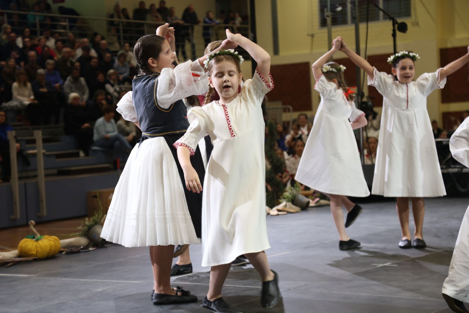 23.Smotra dječijeg folklornog stvaralaštva Mala Subotica 24