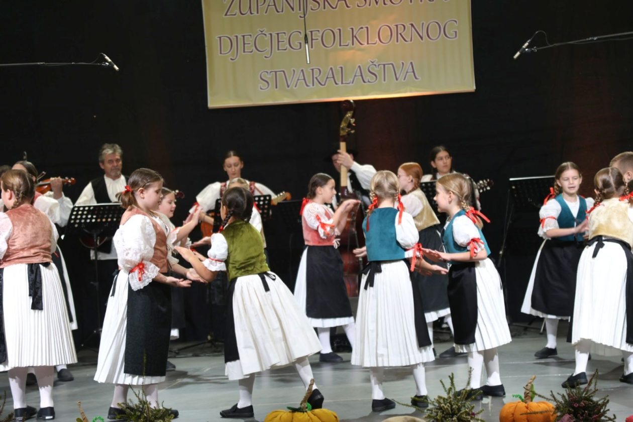23.Smotra dječijeg folklornog stvaralaštva Mala Subotica 37