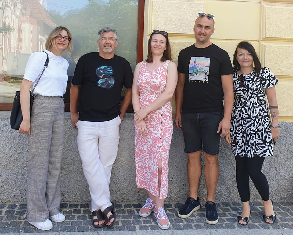 FOTO Artelje: Velika skupna izložba nastala u protekloj sezoni