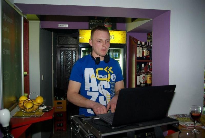 slika0012 Locco (Subota, 9.3.2013 – Fortuna band)