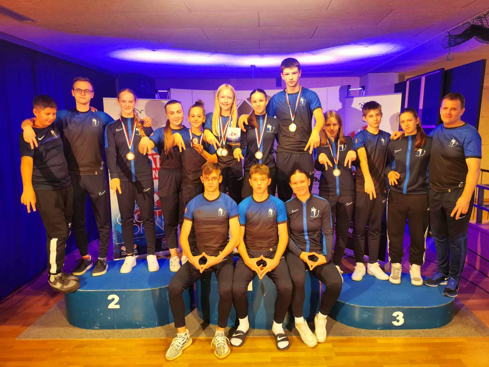KARATE KLUB GLOBUS Na ‘Croatia openu’ u Rijeci osvojili 3 zlata i 6 bronci