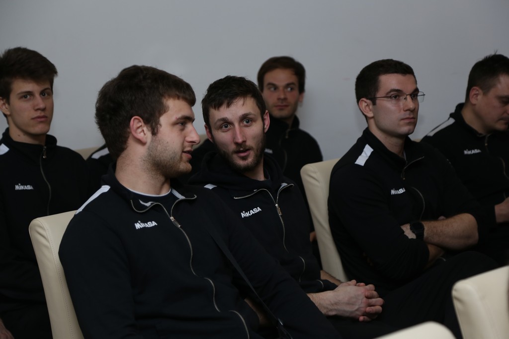 pravazena00015689371