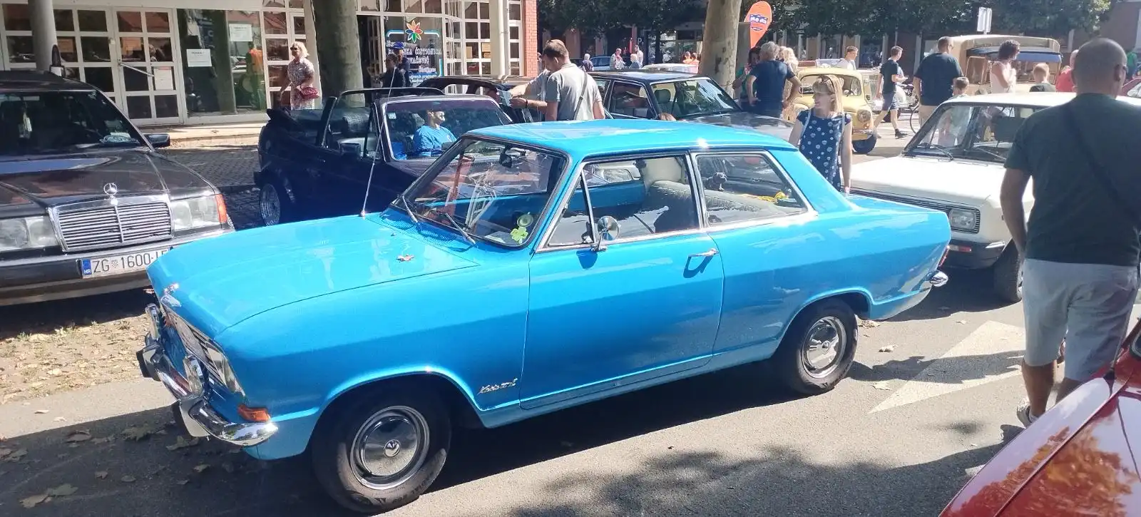 24. Međunarodni susret oldtimera Porcijunkulovo 2024 (21) 24. Međunarodni susret oldtimera Porcijunkulovo 2024 (21)