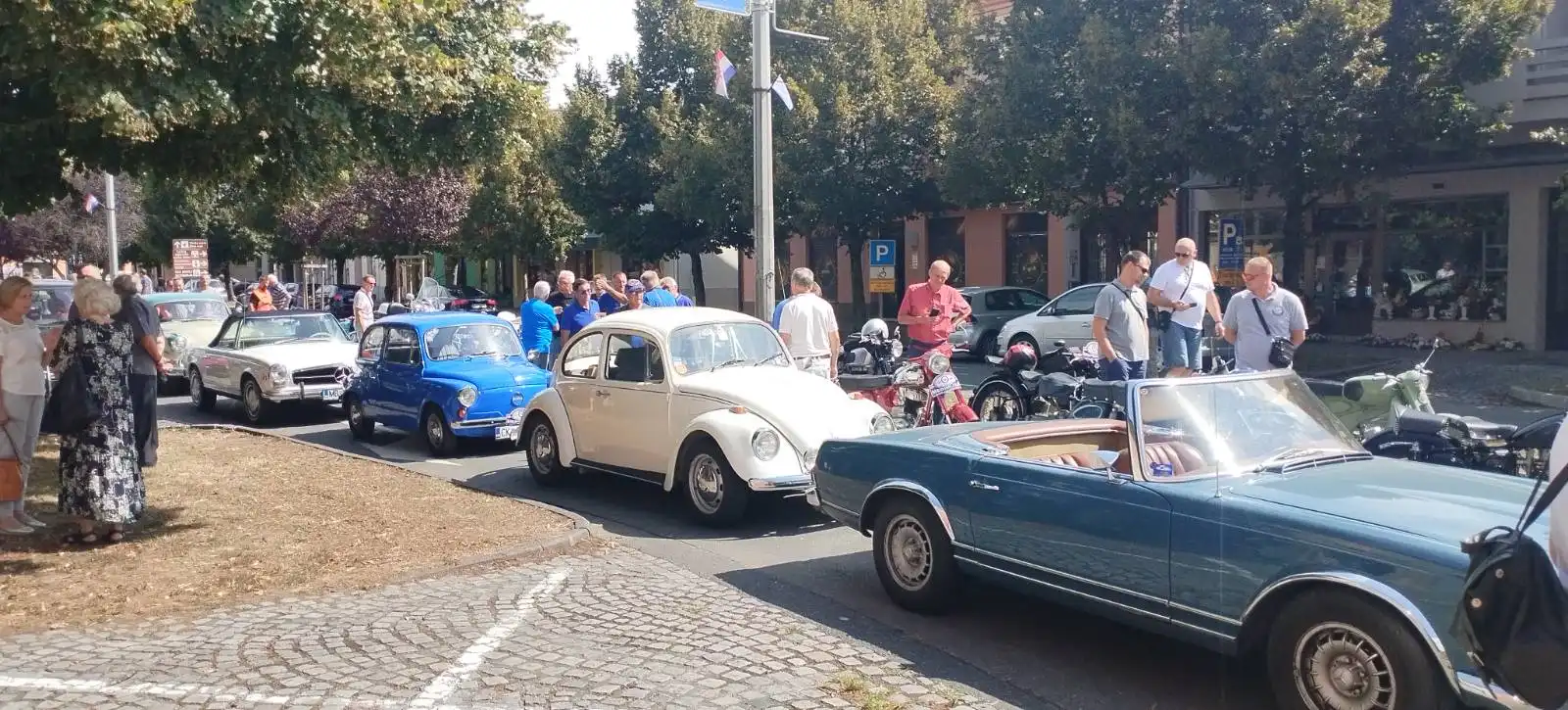 24. Međunarodni susret oldtimera Porcijunkulovo 2024 (32) 24. Međunarodni susret oldtimera Porcijunkulovo 2024 (32)