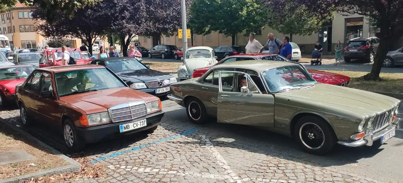 24. Međunarodni susret oldtimera Porcijunkulovo 2024 (34) 24. Međunarodni susret oldtimera Porcijunkulovo 2024 (34)