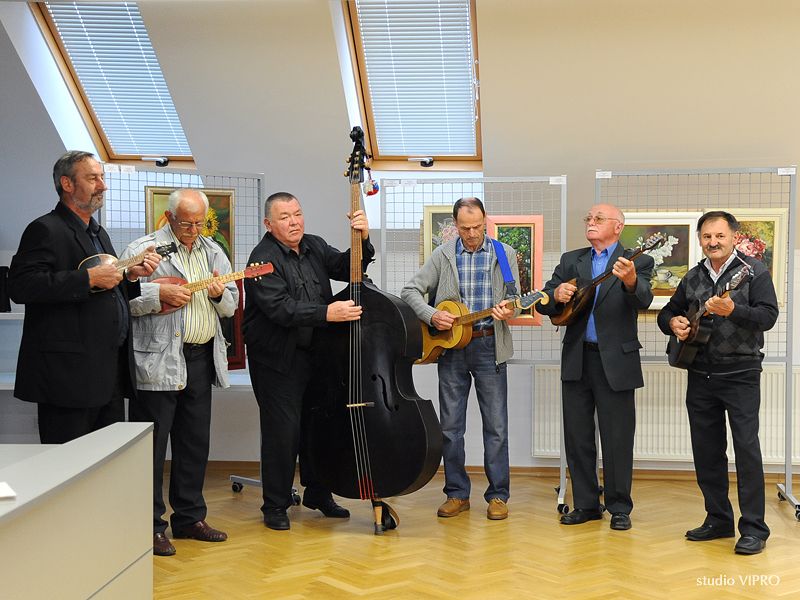 352815312dsc3683855070