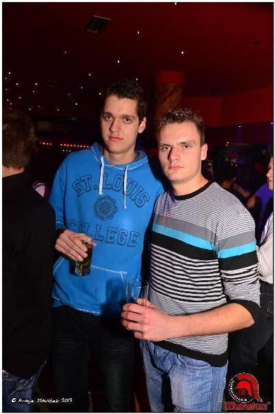 PIC00045 Maraton (Subota, 21.12.2013. – Energy madness party) PIC00045 Maraton (Subota, 21.12.2013. – Energy madness party)