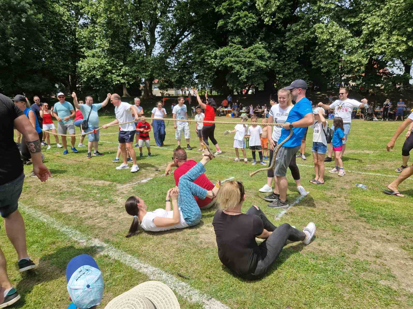 FOTO Pogledajte kako je bilo na drugom Međunarodnom nogometnom cupu dječjih vrtića 2023. FOTO Pogledajte kako je bilo na drugom Međunarodnom nogometnom cupu dječjih vrtića 2023.
