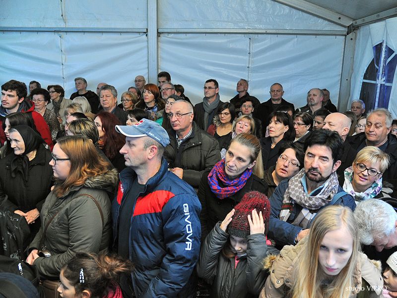 331814156dsc8609520687