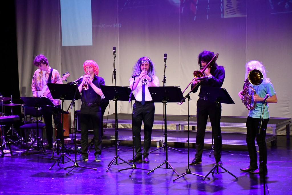 BILO JE SAVRŠENO Čakovečki gimnazijalci priredili pravu glazbenu rapsodiju