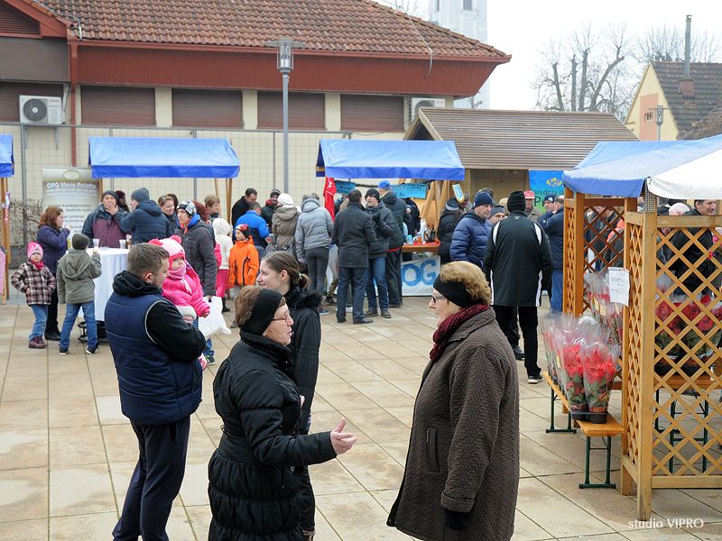 325713859dsc0964218916