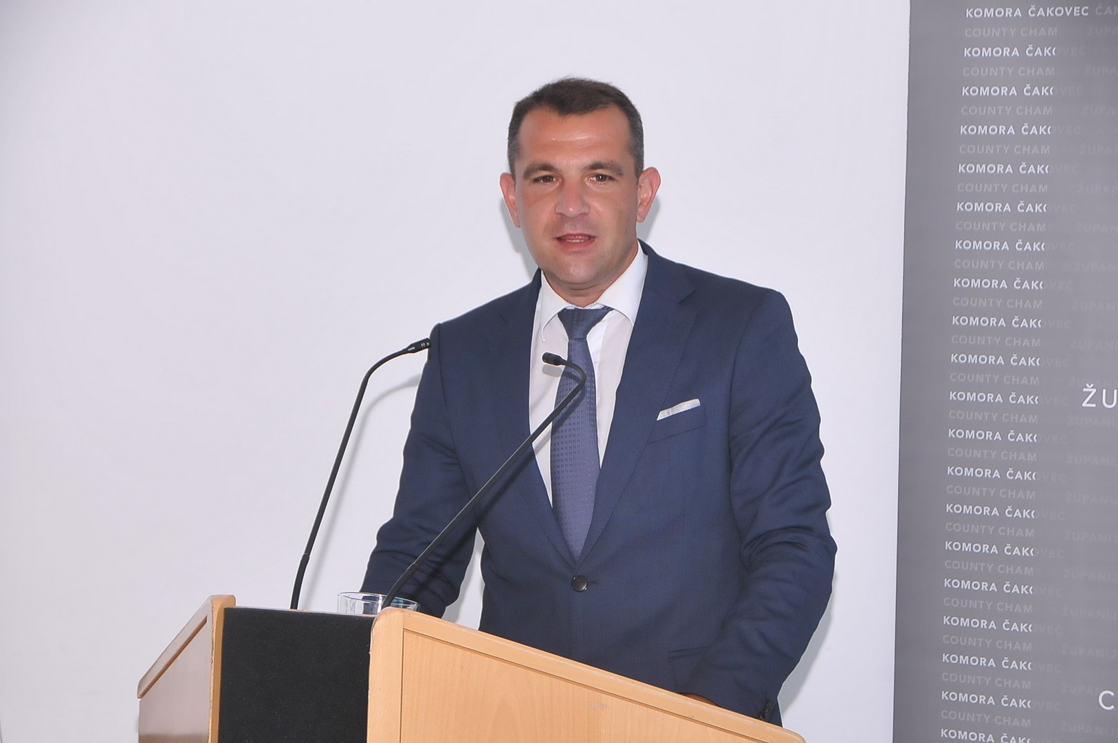 DODIJELJENE ZLATNE KUNE Najbolji poduzetnici u 2019. godini LPT, Sobočan i Cromatic